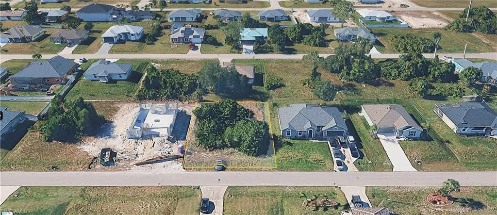 2624 NE 5th AVE, CAPE CORAL, FL 33909 — photo 2