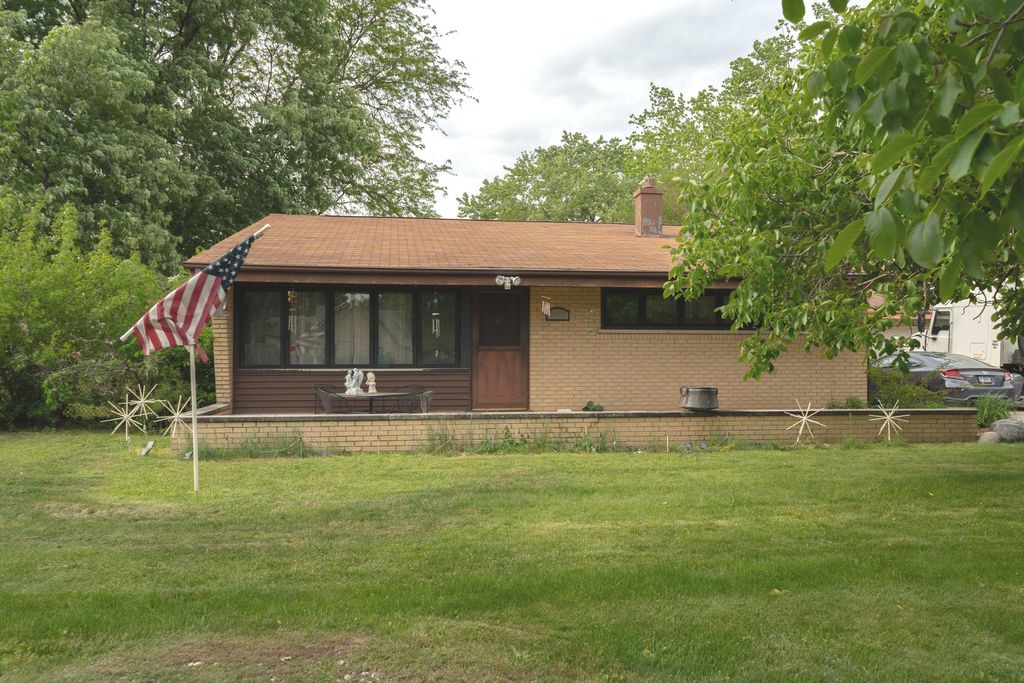 5016 W 115th Street, Alsip, IL 60803