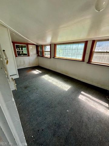 21 Constant RD, Hampton, VA 23664