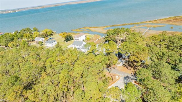 21 Constant RD, Hampton, VA 23664