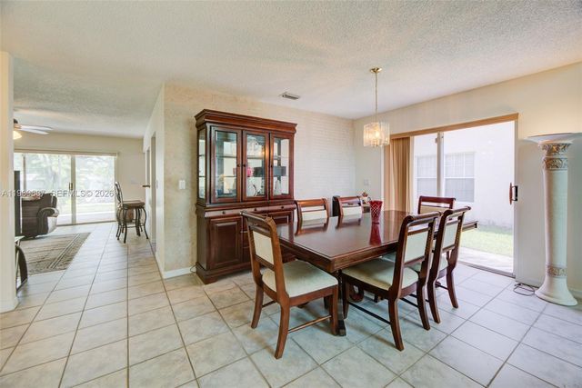 13393 NW 7th St, Plantation, FL 33325