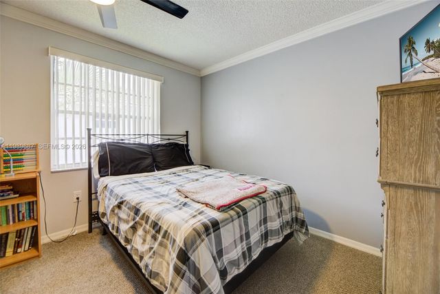 13393 NW 7th St, Plantation, FL 33325