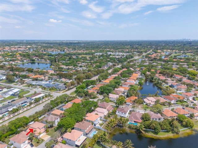 13393 NW 7th St, Plantation, FL 33325