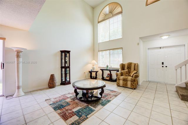 13393 NW 7th St, Plantation, FL 33325