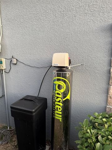 748 CITRUS ISLE DR, Davenport, FL 33837