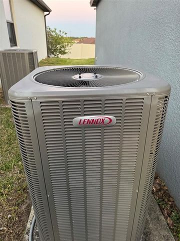 748 CITRUS ISLE DR, Davenport, FL 33837