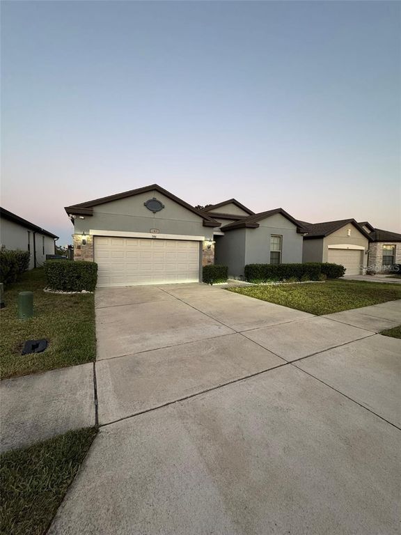 748 CITRUS ISLE DR, Davenport, FL 33837