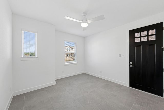 29319 Meadowcreek Hill Drive, Waller, TX 77484