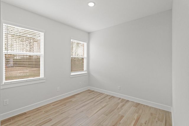 29319 Meadowcreek Hill Drive, Waller, TX 77484