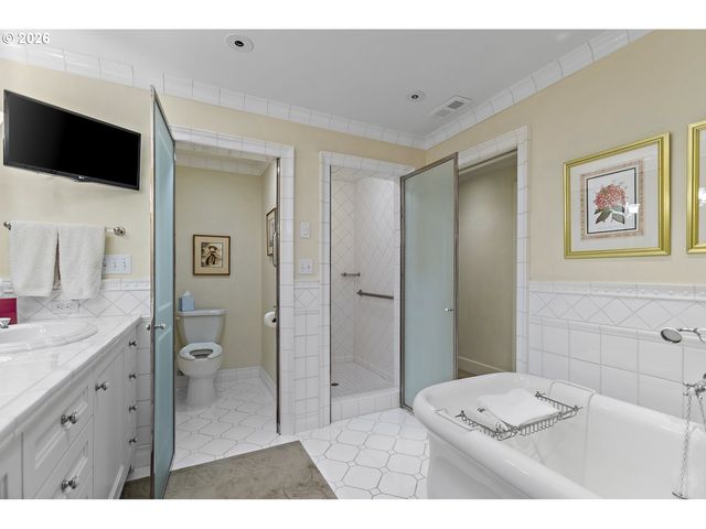 305 S MONTGOMERY St, Portland, OR 97201