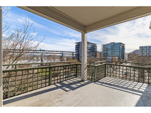 305 S MONTGOMERY St, Portland, OR 97201