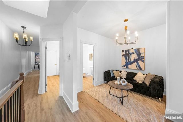 64 Oak Street, Jersey City, NJ 07304