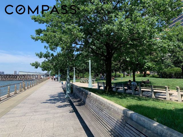 433 W 34th St Apt 5E, New York City, NY 10001