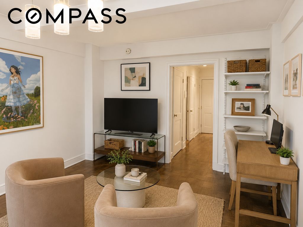 433 W 34th St Apt 5E, New York City, NY 10001