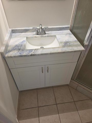 3400 NW 48th Avenue 512, Lauderdale Lakes, FL 33319