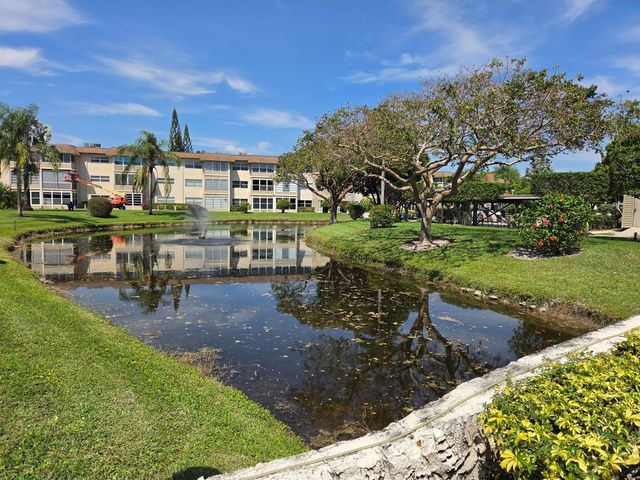 3400 NW 48th Avenue 512, Lauderdale Lakes, FL 33319