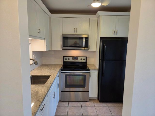 3400 NW 48th Avenue 512, Lauderdale Lakes, FL 33319