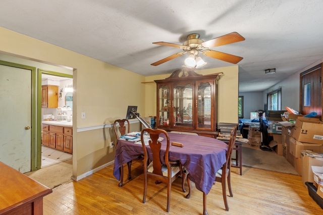 91 Searle Street, Georgetown, MA 01833