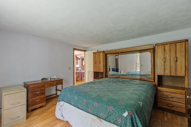 91 Searle Street, Georgetown, MA 01833