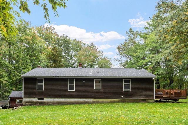91 Searle Street, Georgetown, MA 01833