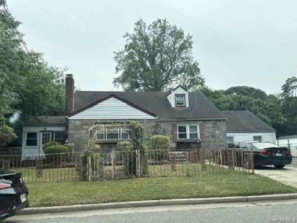 64 Locust Drive, Amityville, NY 11701