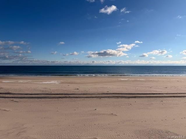 409a Dune Road, Westhampton Beach, NY 11978