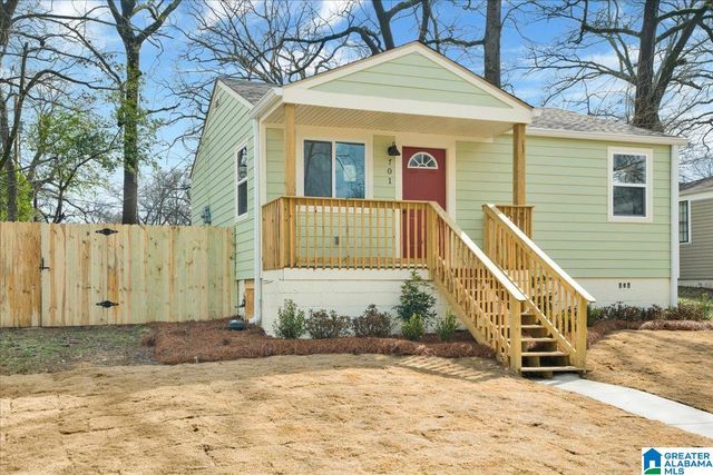 701 SEMINOLE CIRCLE, Fairfield, AL 35064