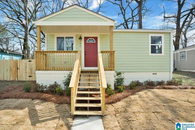 701 SEMINOLE CIRCLE, Fairfield, AL 35064