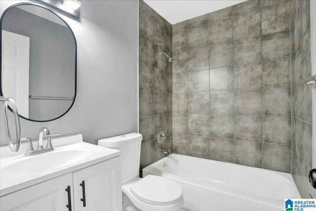 701 SEMINOLE CIRCLE, Fairfield, AL 35064