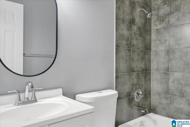 701 SEMINOLE CIRCLE, Fairfield, AL 35064