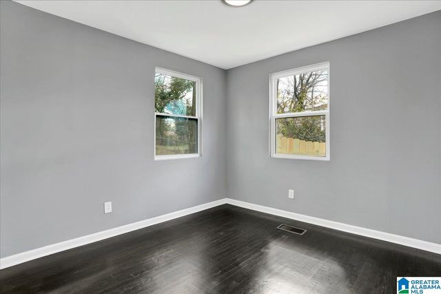 701 SEMINOLE CIRCLE, Fairfield, AL 35064