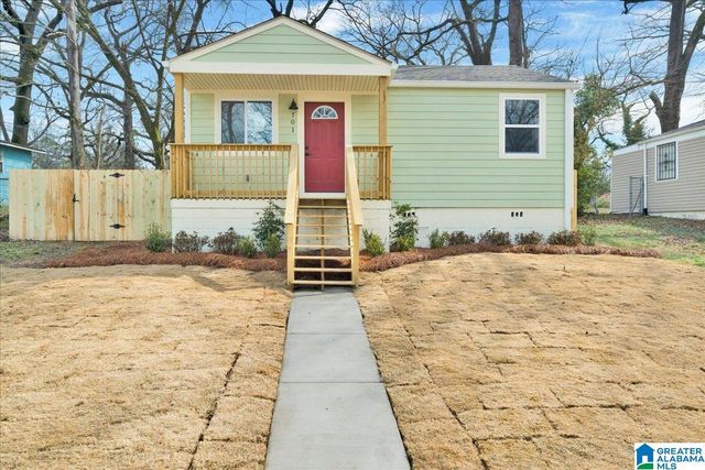 701 SEMINOLE CIRCLE, Fairfield, AL 35064