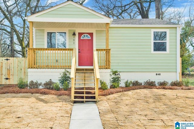 701 SEMINOLE CIRCLE, Fairfield, AL 35064