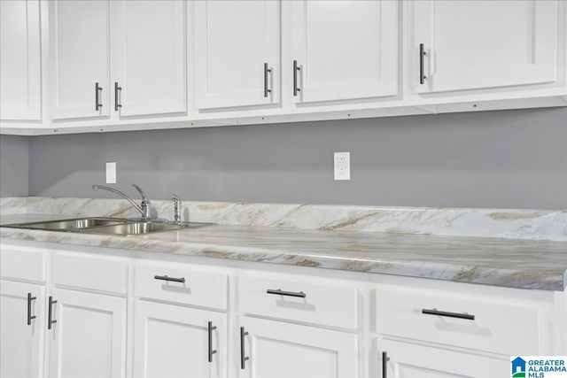 701 SEMINOLE CIRCLE, Fairfield, AL 35064