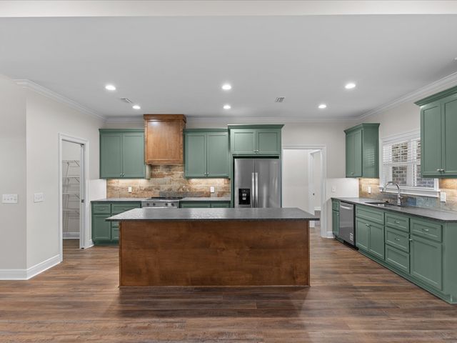 437 County Road 758, Enterprise, AL 36330