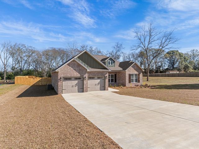 437 County Road 758, Enterprise, AL 36330