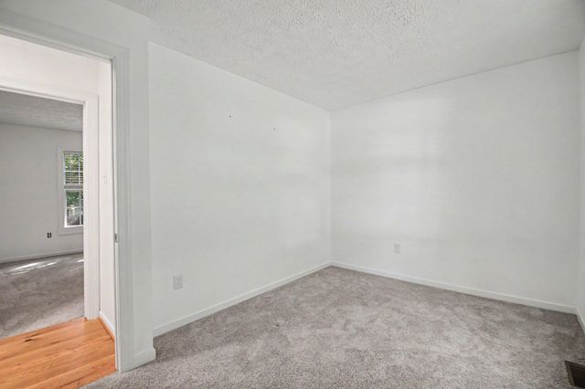 215 SPOTSWOOD RD, Locust Grove, VA 22508