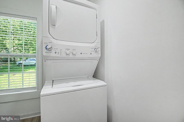 215 SPOTSWOOD RD, Locust Grove, VA 22508