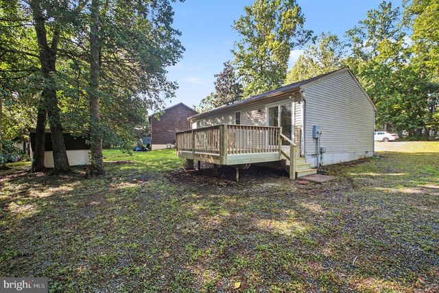 215 SPOTSWOOD RD, Locust Grove, VA 22508