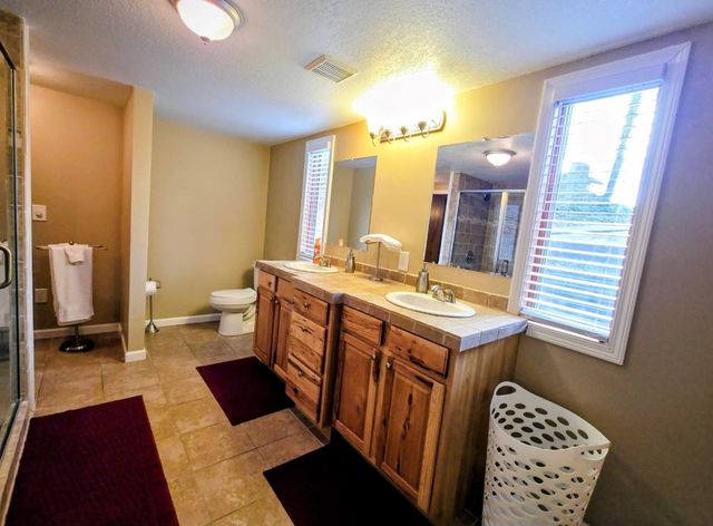 23 Moseley Way, Robbinsville, NC 28771