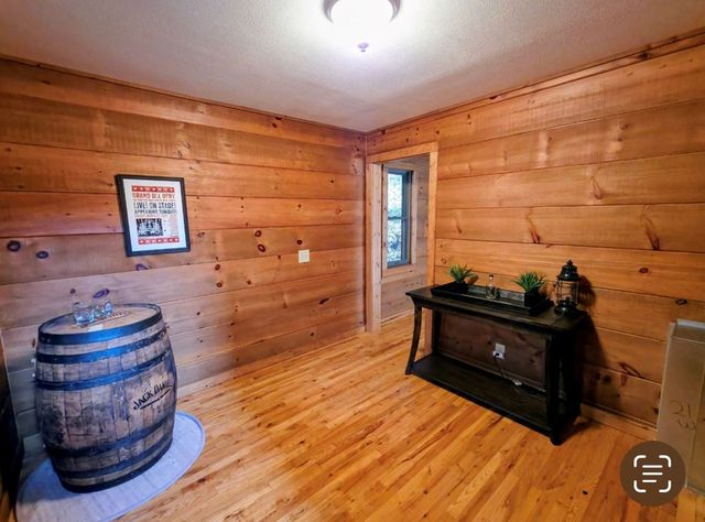 23 Moseley Way, Robbinsville, NC 28771