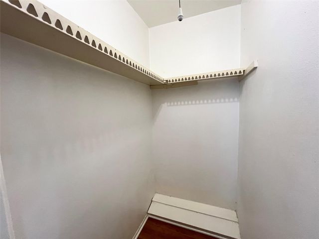 303 Brigadoon Lane, Friendswood, TX 77546