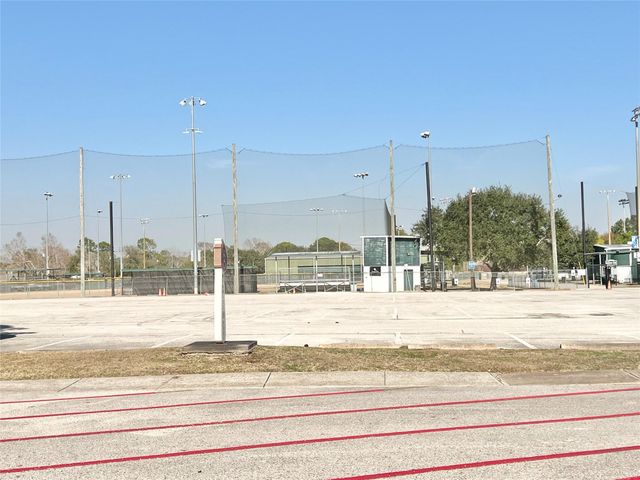 303 Brigadoon Lane, Friendswood, TX 77546