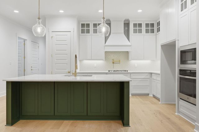 135 Calion Court, Little Rock, AR 72223