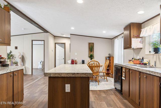 22 Lancer Drive, Crossville, TN 38572