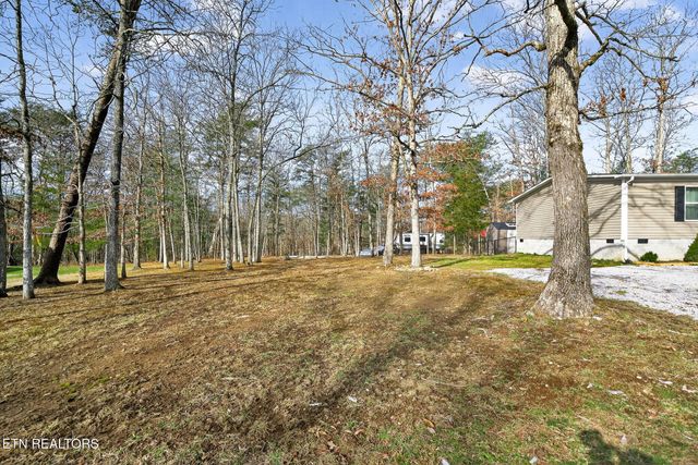 22 Lancer Drive, Crossville, TN 38572