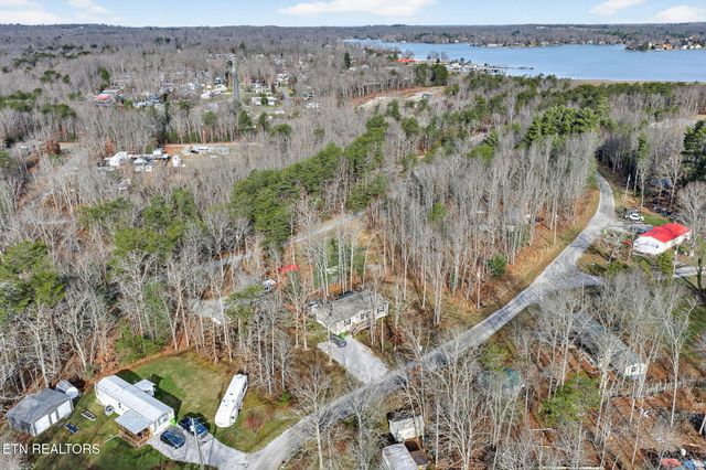 22 Lancer Drive, Crossville, TN 38572