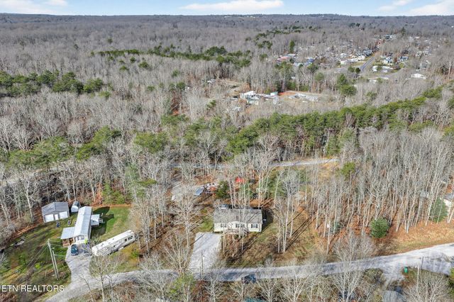 22 Lancer Drive, Crossville, TN 38572