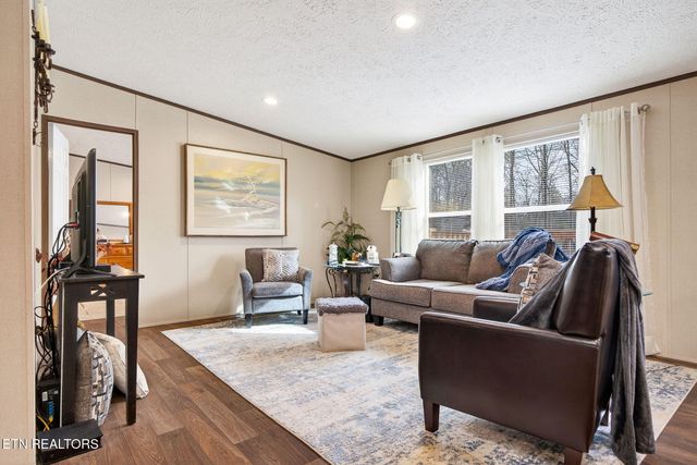 22 Lancer Drive, Crossville, TN 38572