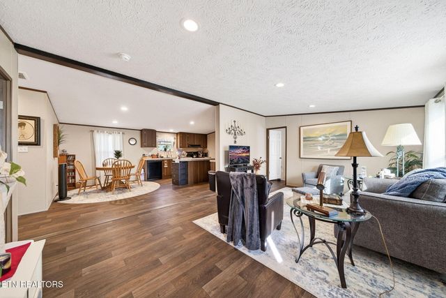 22 Lancer Drive, Crossville, TN 38572